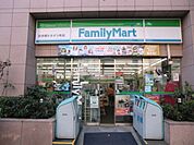 ファミリーマート 190m
