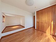 【リビング以外の居室】お客様の条件などをしっかりとおうかがいさせていただき、お家探しのパートナーとしてサポートさせていただきます♪
