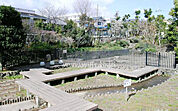 赤坂上池公園（374m）