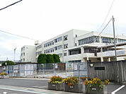 箕面市立第四中学校（1039m）