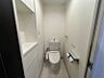 トイレ：棚付きのためトイレットペーパーや掃除道具など収納でき便利です◎