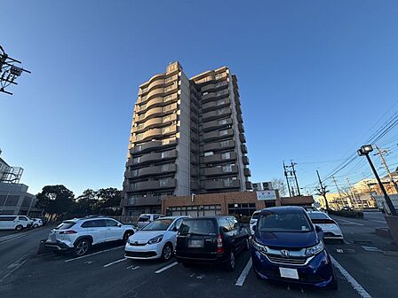 「尾張横須賀」駅まで徒歩約9分の好立地マンション♪通勤・通学に便利な環境です。