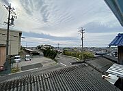 戸建ならではの眺望が魅力◎周辺は落ち着いた住宅街で、穏やかな日常をお過ごしいただけます！