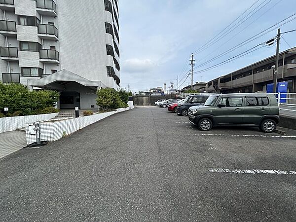 駐車場を拡大表示