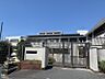 周辺：日長台保育園まで　1100m　徒歩約14分●受入年齢：0歳児～。午前7時から午後7時まで。地域の方々の支援で米作りや芋掘りなどいろいろな体験イベントを企画してくれると評判です。