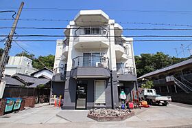 アメージングエステート  ｜ 大阪府南河内郡河南町大字一須賀（賃貸マンション1LDK・1階・36.10㎡） その1