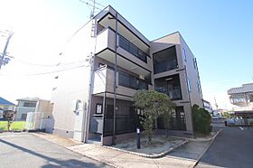 ラフィネアルブル  ｜ 大阪府富田林市旭ケ丘町（賃貸マンション1K・1階・20.10㎡） その1