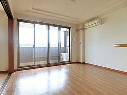 ブラヴール 2LDKの写真