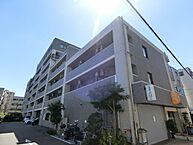 大阪府茨木市松ケ本町：物件画像／Su-mode阪急茨木店　株式会社TONE