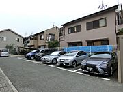 広い駐車場