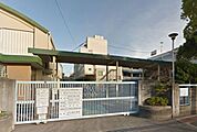 茨木市立東奈良小学校(小学校)まで335m