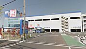 マツモトキヨシ摂津富田駅前店(ドラッグストア)まで402m