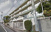 茨木市立沢池小学校(小学校)まで771m