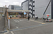 セブンイレブンJR茨木駅西店(コンビニ)まで116m
