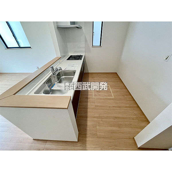 キッチンを拡大表示