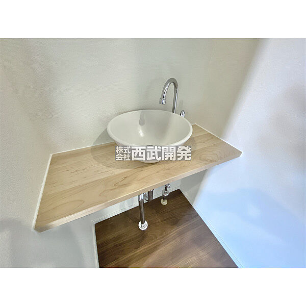 トイレを拡大表示