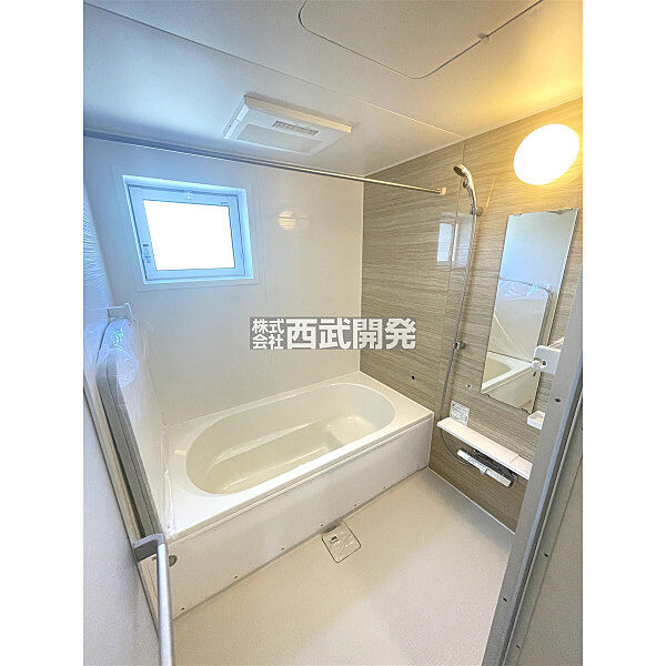浴室を拡大表示