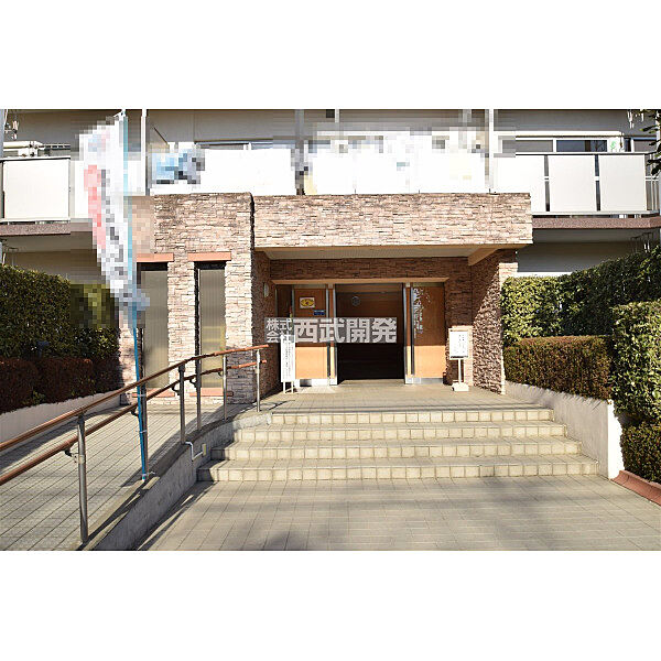 エントランスを拡大表示