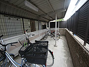 屋根付き駐輪場