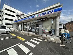 【コンビニエンスストア】ローソン 鶴見平安町一丁目店まで590ｍ