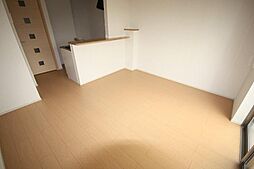 ハッピー・レモンＣ 2階1LDKのリビング/ダイニング