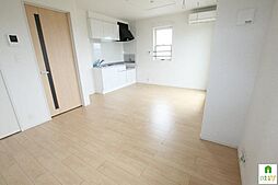 ロイヤルパークI 2階2LDKのリビング/ダイニング