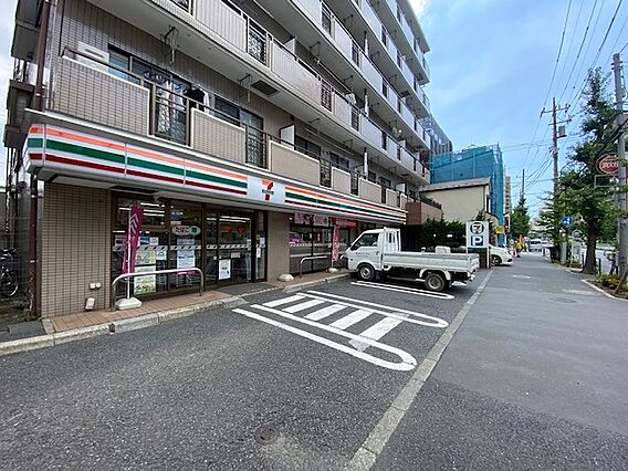 セブンイレブン...