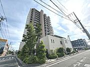 「高野」駅徒歩1分の好立地。2015年築のマンション