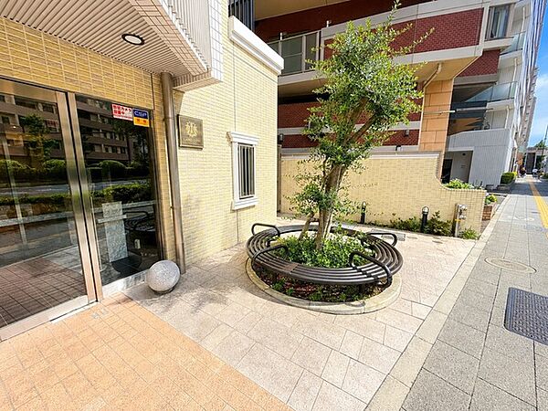 エントランスを拡大表示