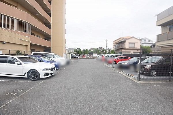 駐車場を拡大表示