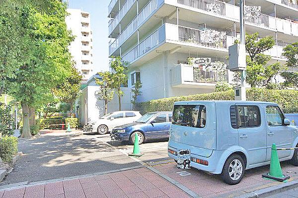 駐車場を拡大表示