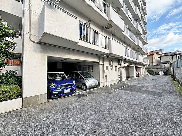 駐車場を拡大表示