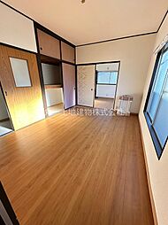 仁戸名町アパート 102 1階2Kのリビング/ダイニング