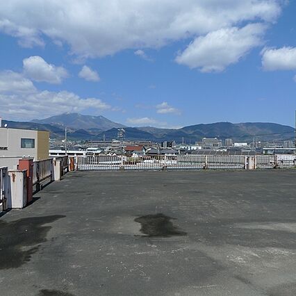 屋上（4階）