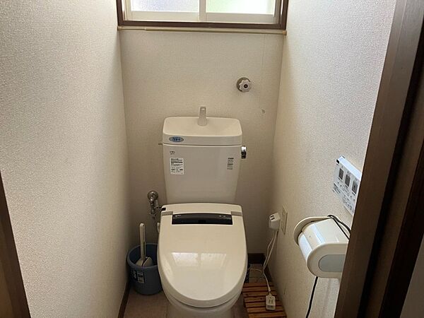 トイレを拡大表示
