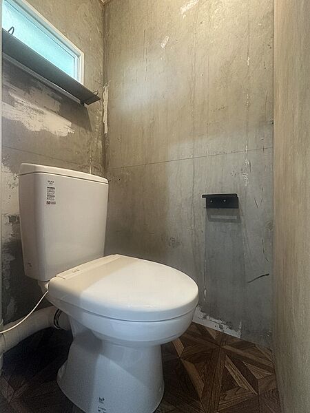 トイレを拡大表示