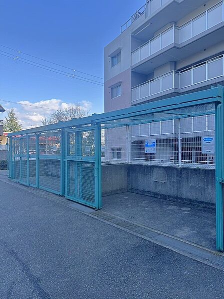 ゴミ置き場