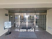 すっきりとしたエントランスが毎日お出迎えしてくれます。