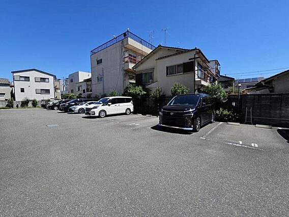敷地内駐車場！...