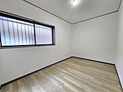 洋室5帖：自由なレイアウトであなただけのお気に入り空間をつくってください！
