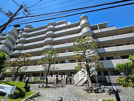 緑あふれる環境豊かなマンションです。