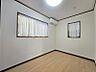子供部屋：洋室4帖：リモートワークにもピッタリな広さのお部屋ですね！