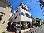 スーパー・コンビニまで徒歩10分圏内で急なお買物も安心！