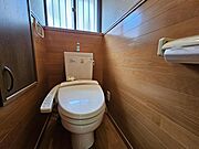 清潔感のあるトイレットルーム