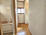 落ち着いた雰囲気の洗面室！