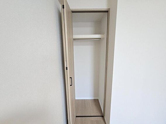 洋室6帖：長さ...