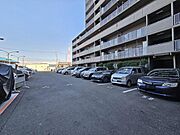 敷地内駐車場！最新の空き状況はお調べしますので、お気軽にお尋ねください。