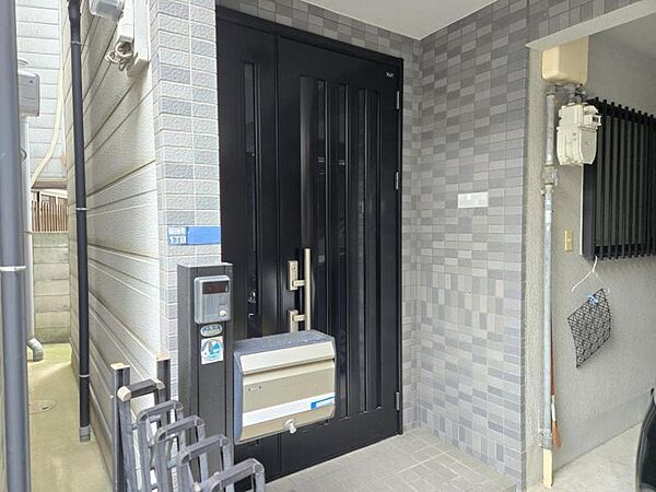 玄関を拡大表示