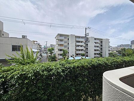 陽当りが遮られることのない眺望ですね!