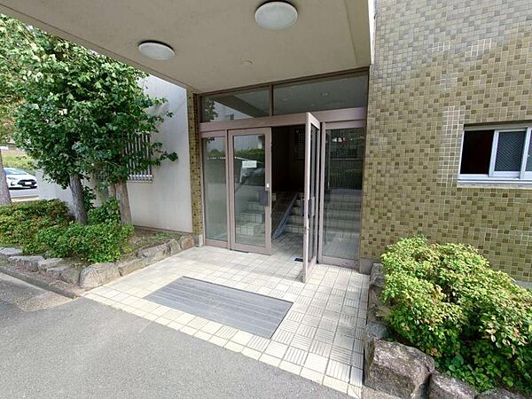 エントランスを拡大表示